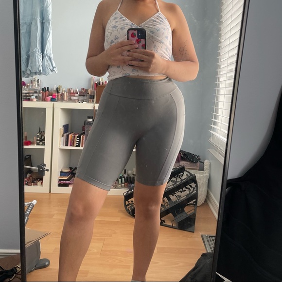 **SOLD** Gymshark Non-Stop Cycling Shorts - Picture 5 of 8